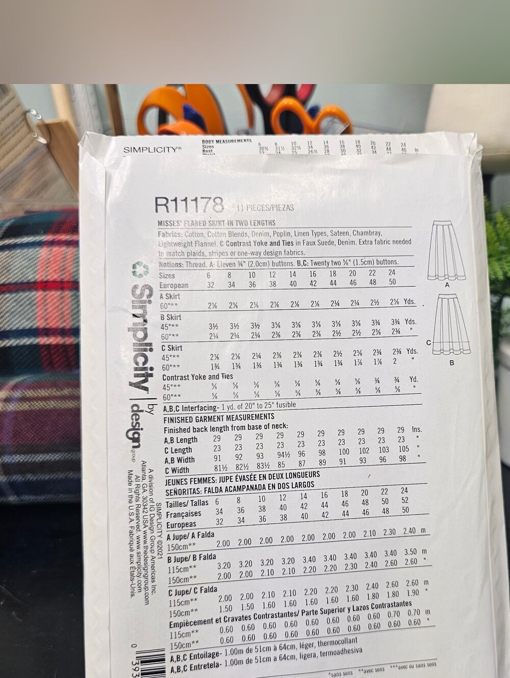 Simplicity Sewing Pattern R11178 - Picture 2 of 5